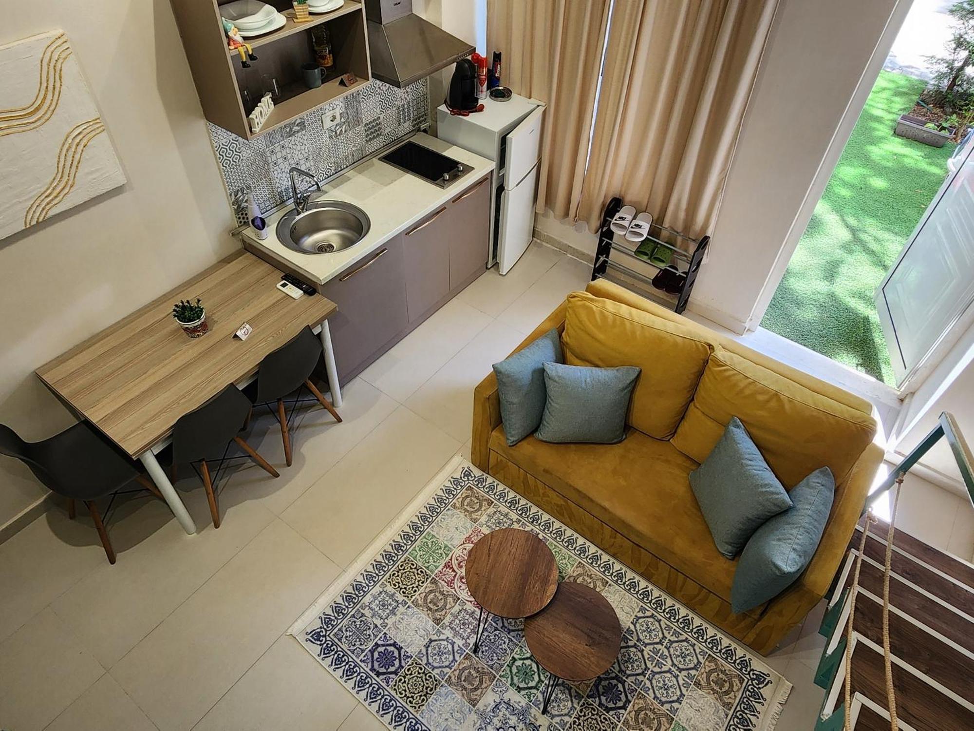 Sunny Loft Апартаменти Голем